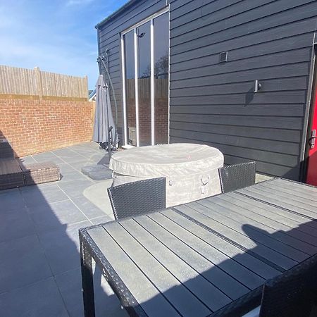 Poppy Lodge Faversham Boughton under Blean Exterior photo