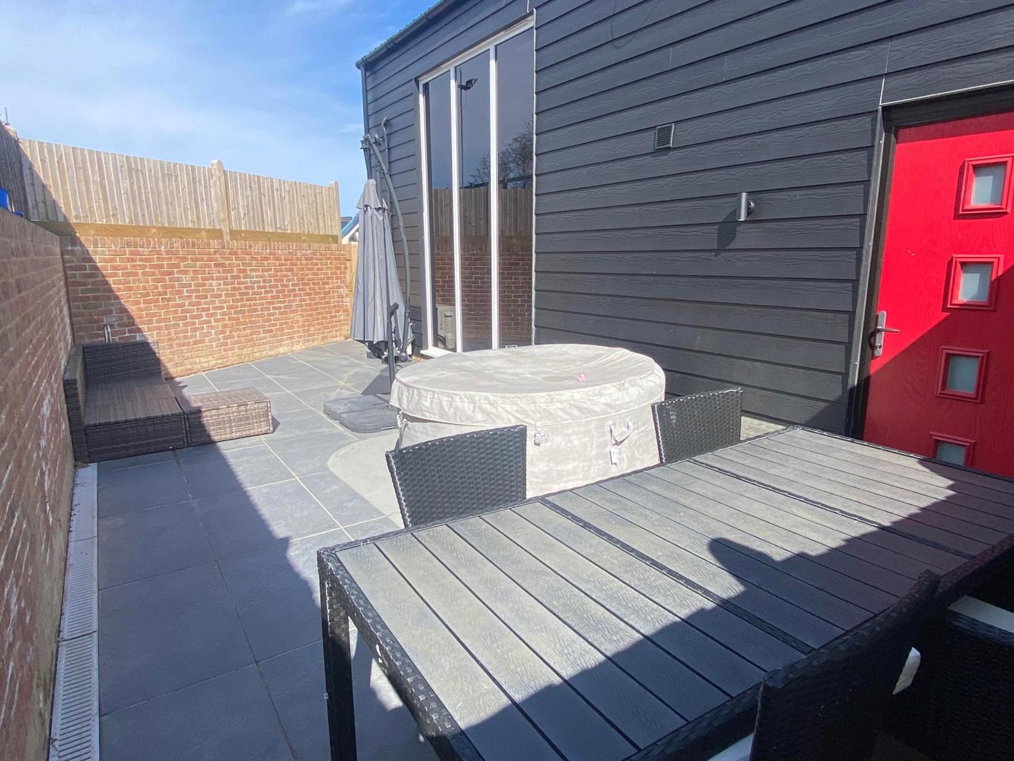 Poppy Lodge Faversham Boughton under Blean Exterior photo
